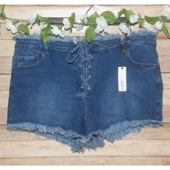 NWT Rue + High Rise Festival Shortie Jean Shorts Size 20 Lace Front Raw Edge Hem - Picture 1 of 13